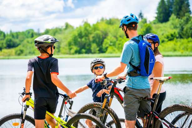 tour du lac de Chalain en vélo